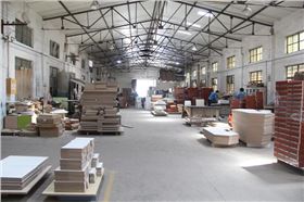 碧江膠板二部生產(chǎn)現(xiàn)場 碧江膠板二部生產(chǎn)現(xiàn)場